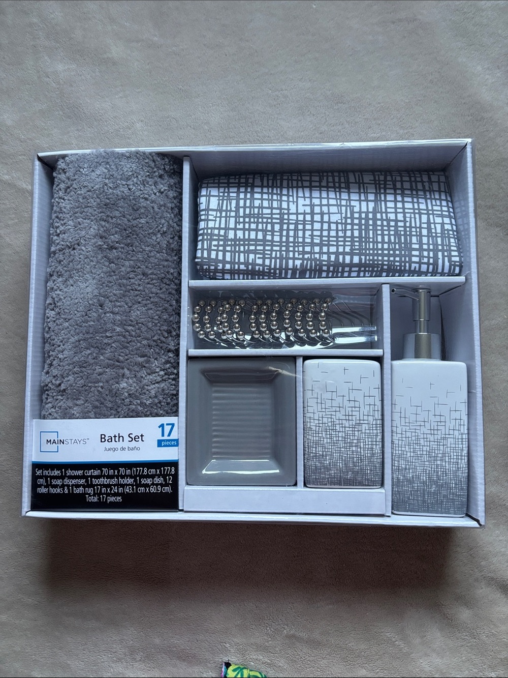Mainstays Gray and White 17-Piece Bath Accessory Set